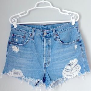 Levi’s 501 ladies shorts, Original red line,Vintage Blue denim